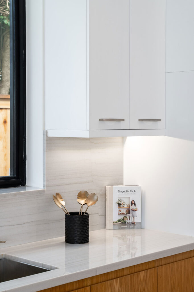 Kitchen nook of a custom home in San Diego built by Townsgate Construction