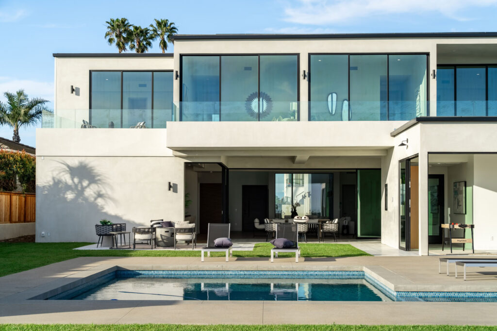 Backyard of custom home in La Jolla built by Townsgate Construction